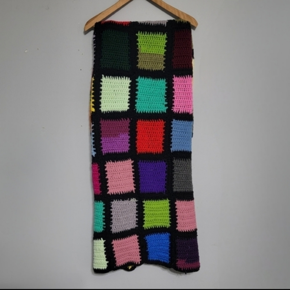 Vintage Hand Crocheted 70s/80s Rainbow Granny Squares Afghan 37'x53'